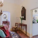 Villa Rocca Di - A Medieval Castle *
