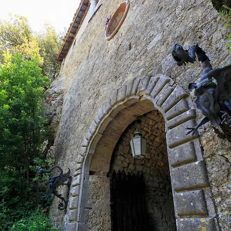 Rocca Di - A Medieval Castle Villa