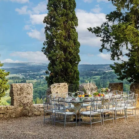 Rocca Di - A Medieval Castle *