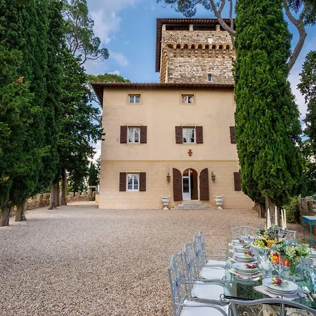 Rocca Di - A Medieval Castle