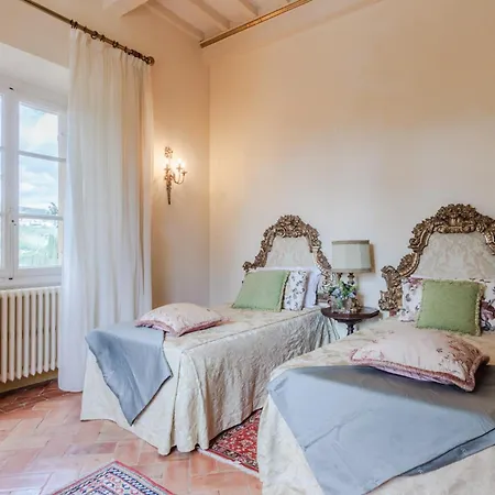 Rocca Di - A Medieval Castle Villa Cetona
