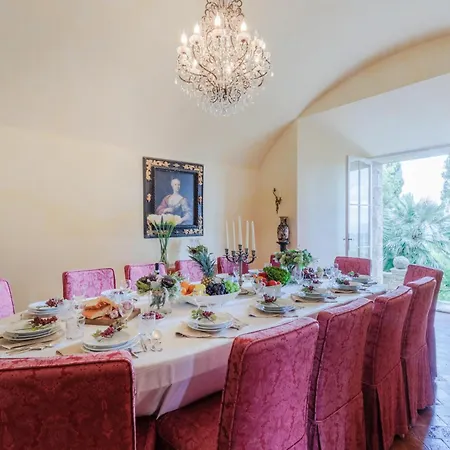 Rocca Di - A Medieval Castle Villa *