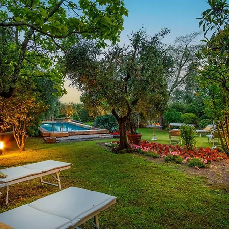 Rocca Di - A Medieval Castle Villa Cetona