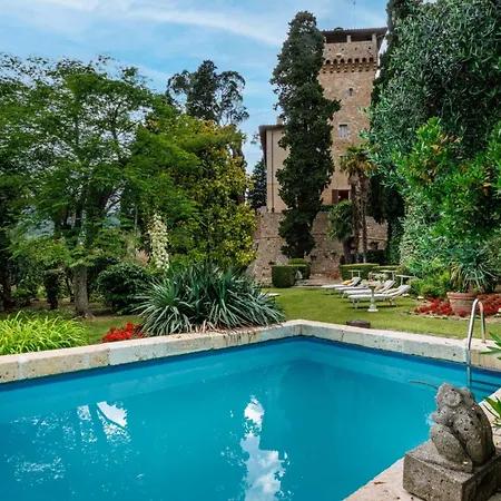 Rocca Di - A Medieval Castle *